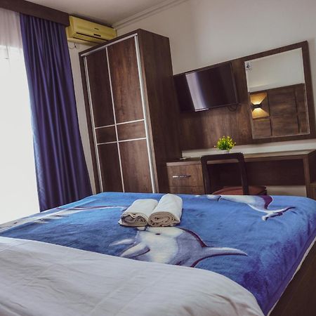 Sun Apartments ウルツィニ エクステリア 写真
